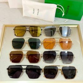 Picture of Bottega Veneta Sunglasses _SKUfw43944011fw